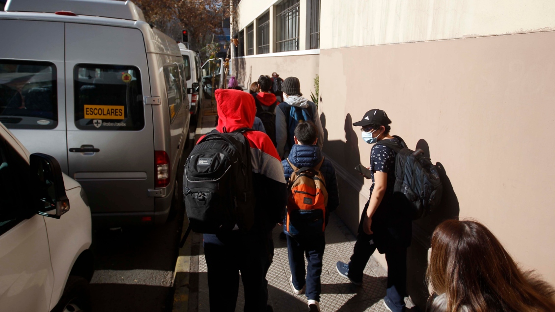 Cerca de 500 mil estudiantes rindieron el Simce y cobertura alcanzó el 99% a nivel nacional