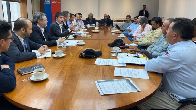 El paro camionero sigue: Reunión con el Gobierno terminó sin acuerdo