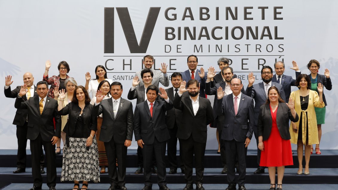 Boric y Castillo encabezan el IV Gabinete Binacional entre Chile y Perú