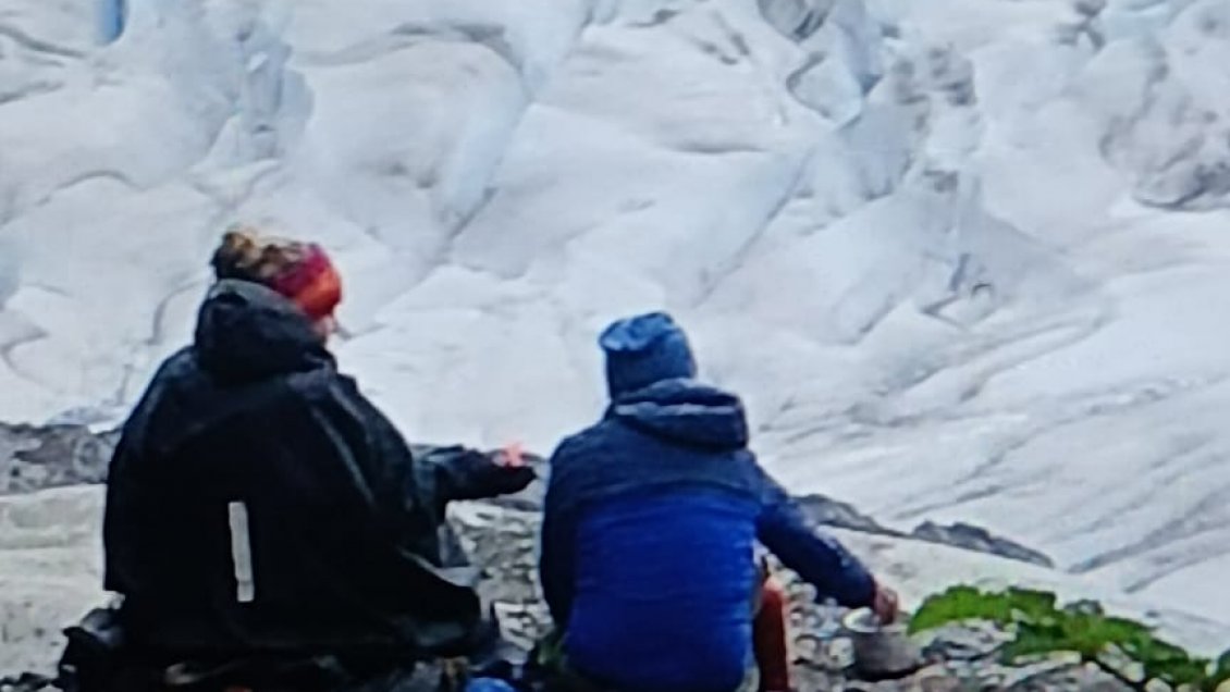 Turistas son expulsados de Torres del Paine por usar cocinilla en un lugar no permitido