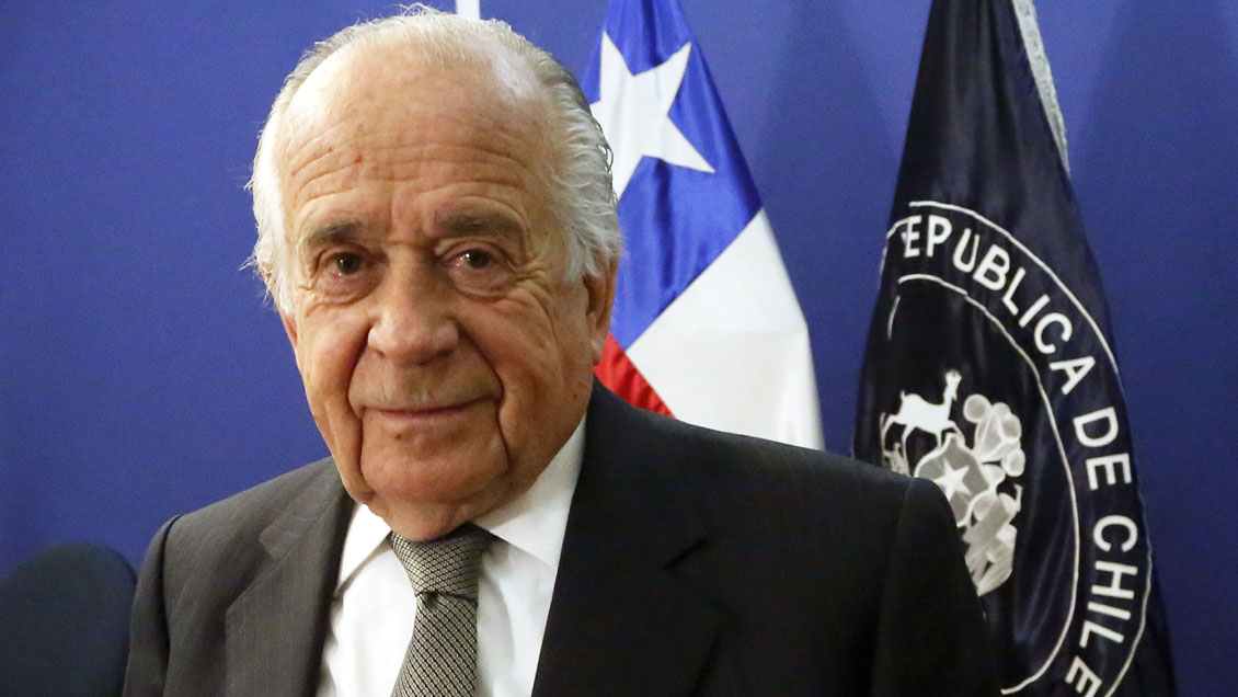 Zaldívar presenta libro de memorias: El concepto de 