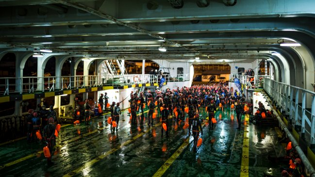 Unos 300 deportistas darán vida al triatlón más extremo del mundo