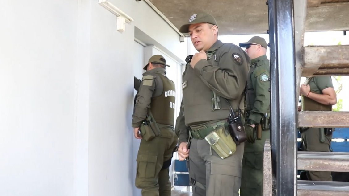 Desalojan departamentos ocupados ilegalmente por años en Talca