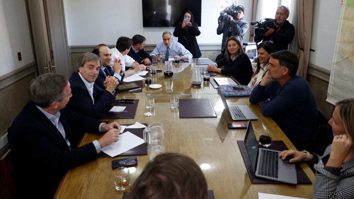Previo a retomar el diálogo, Chile Vamos remarca rechazo a órgano 100 por ciento electo