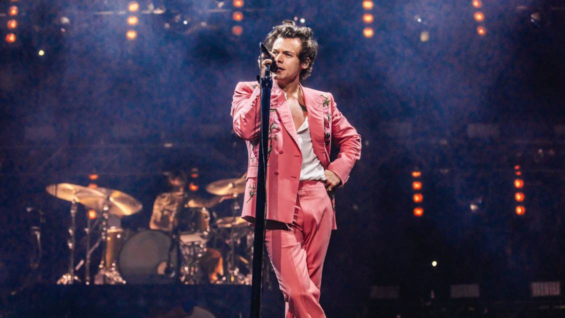 Vehículo del equipo de Harry Styles fue robado en Brasil