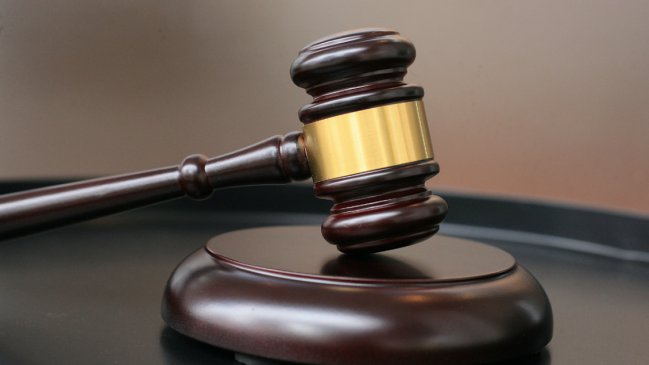 Hombre demandó a su empresa tras asegurar que le pagan por no hacer nada