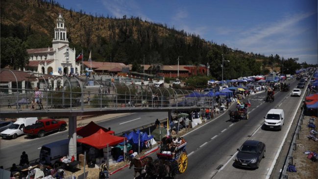 Lo Vásquez: Equipos retiraron 20 toneladas de basura solo desde el frontis del santuario