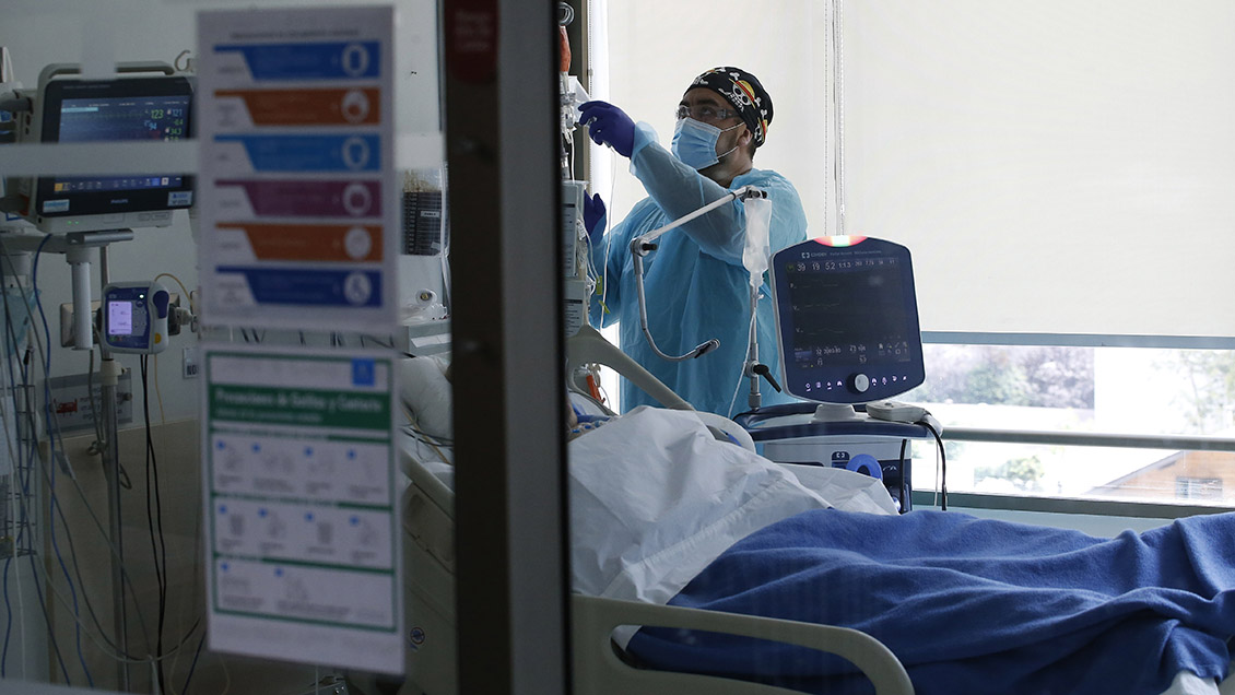 Tras aumento por la pandemia: Minsal planteó reducción de listas de espera como desafío principal para 2023