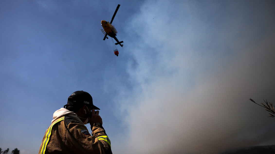 Conaf: Si hay intensidad calórica como las del incendio de Santa Olga, los recursos siempre serán escasos