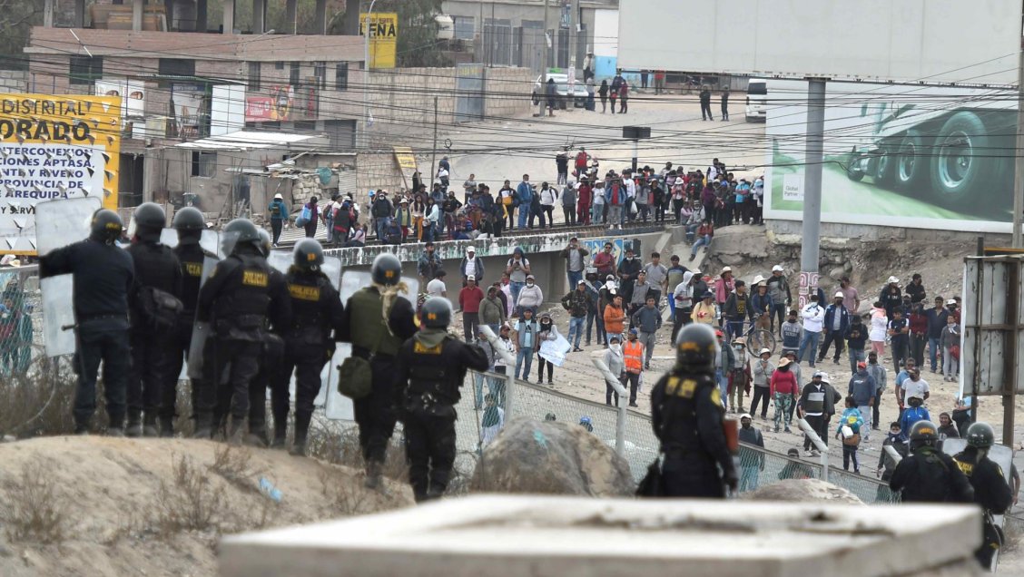 Perú: Aumenta a siete la cifra de muertos en protestas contra Dina Boluarte en 24 horas