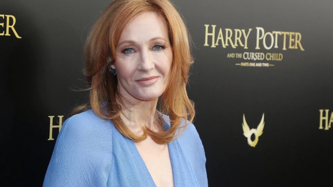   JK Rowling funda un servicio para mujeres víctimas de violencia sexual 