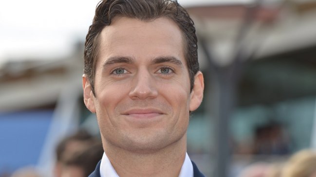 Henry Cavill protagonizará y producirá adaptación de 