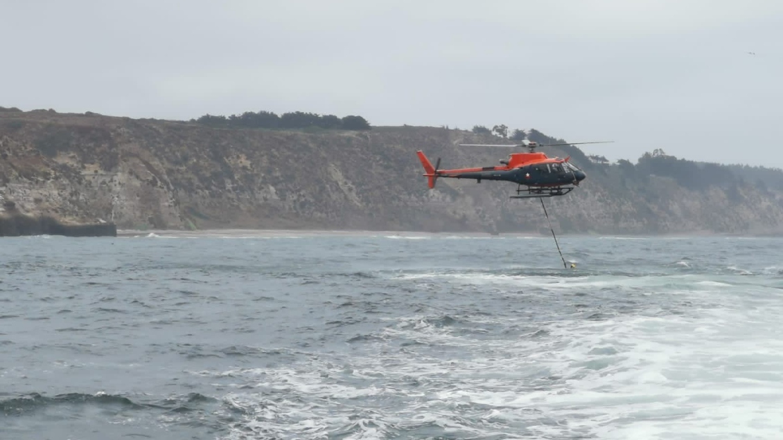 Armada rescató a kayakista que estaba a la deriva en Maitencillo