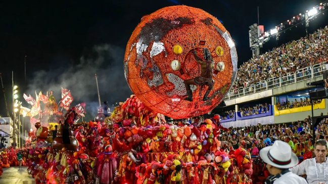 Incendio destruyó cientos de disfraces para el Carnaval de Río de Janeiro