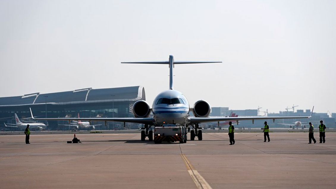 El avión regional chino ARJ21 consigue su primer comprador en el extranjero