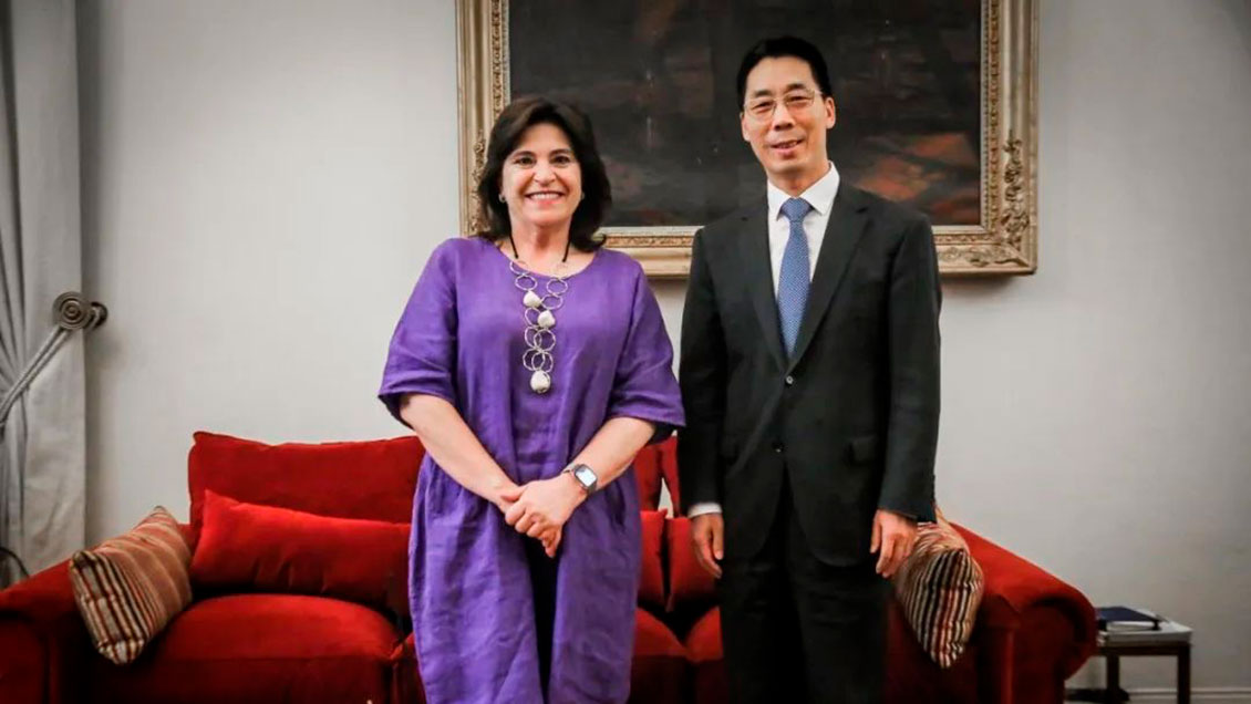 Embajador de China en Chile se reunió con la ministra de la Segpres