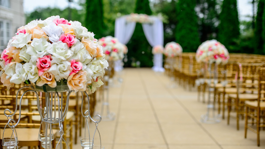 Planificadora de bodas estafó a novios y los invitados tuvieron que arreglar todo