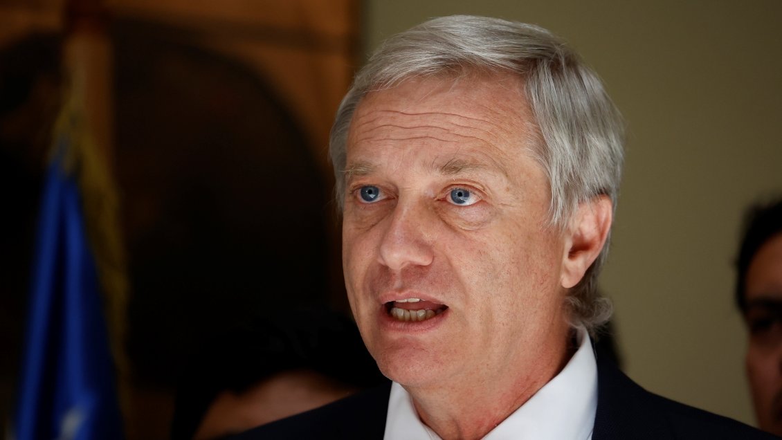 Analista político: Si la izquierda se modera, bajan las posibilidades para José Antonio Kast