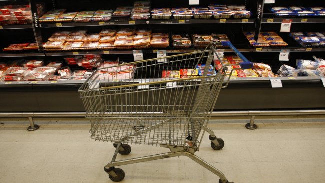 Noviembre tuvo caídas de la producción industrial y la actividad del comercio