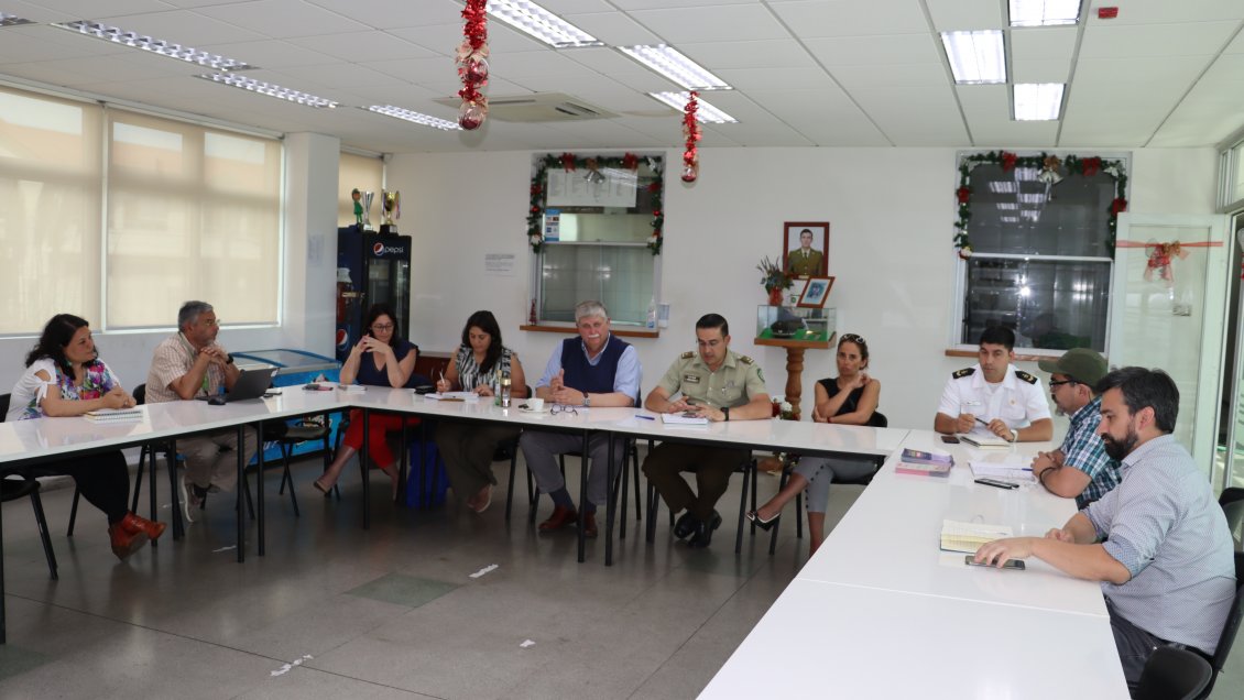 Coordinan trabajo de seguridad para este verano en Villarrica