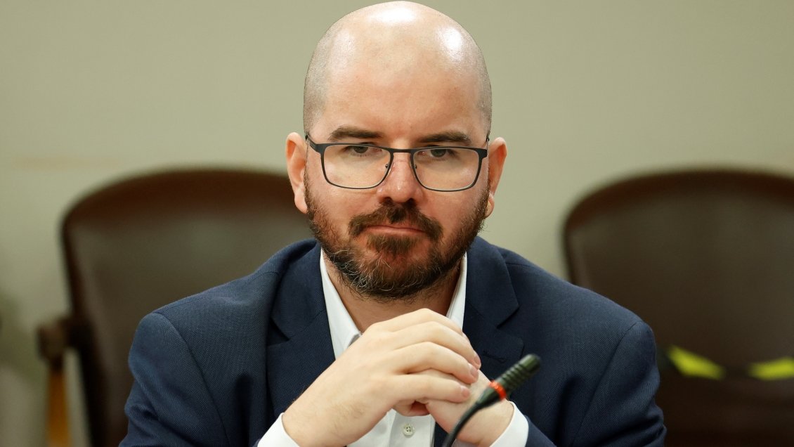 Mayoría oficialista en comisión que analizará acusación constitucional contra Jackson