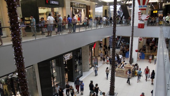 Remuneraciones tuvieron nueva alza, pero la inflación sigue anulándola