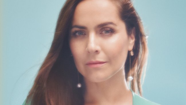 Natalia Valdebenito suma nuevos shows de rutina 