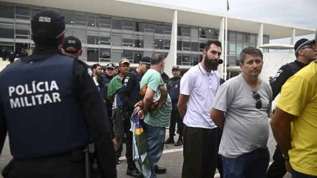 La Policía de Brasil recuperó el control del Congreso, la Presidencia y la Corte Suprema tras el asalto bolsonarista