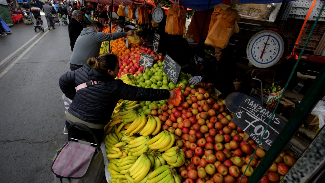 Banco Mundial recorta proyección de crecimiento para Chile: Espera contracción para 2023