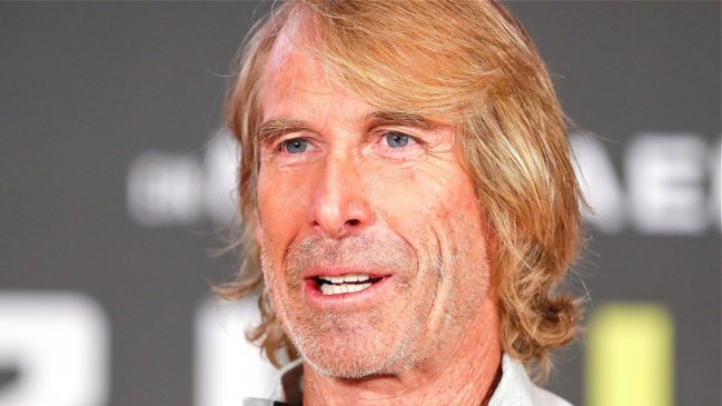 Michael Bay es acusado de matar a una paloma durante rodaje de película en Italia