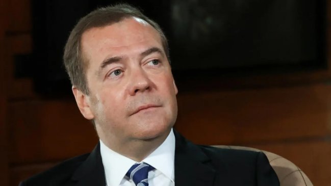 Dmitri Medvédev: La derrota de Rusia en Ucrania puede desatar una guerra nuclear