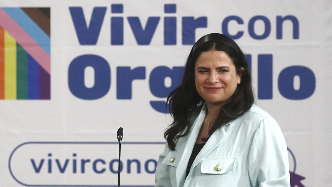 Ministerio de la Mujer prepara proyecto para crear subsecretaría LGBT+