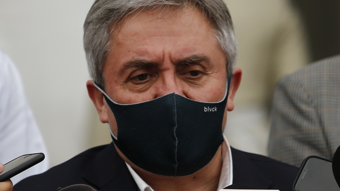 Luces Led: Tribunal decretó prisión preventiva del UDI José Paredes, exalcalde de Puerto Natales