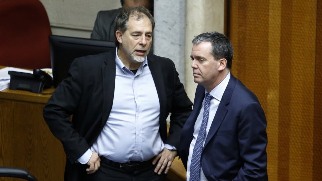 Girardi y Harboe inscribieron el dominio web 