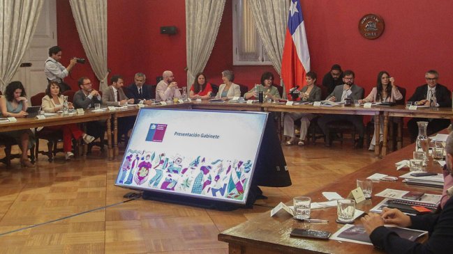 Consejo de gabinete: Presidente Boric instruyó a instituciones del Estado disponer de terrenos para construir viviendas