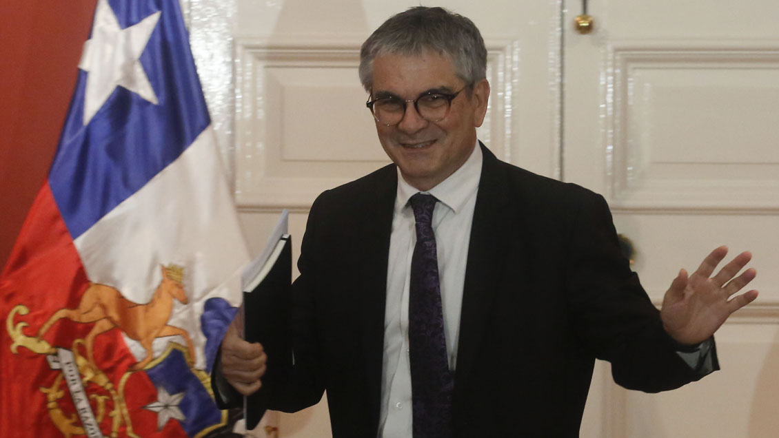 Marcel logró cerrar las finanzas públicas del 2022 con el primer superávit en una década