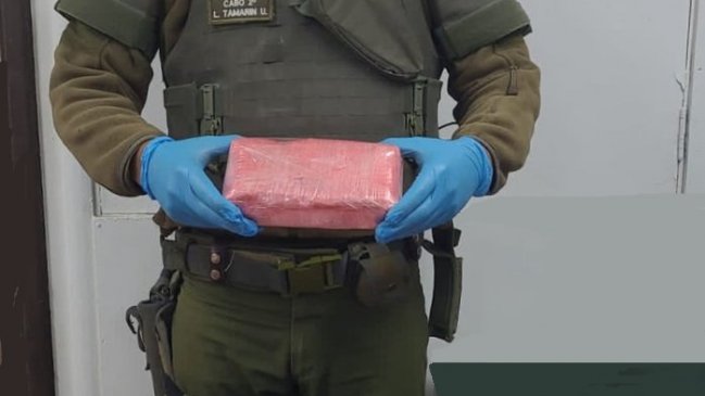 Adolescente fue detenido con 9 kilos de droga cuando ingresaba a Chile por un paso no habilitado