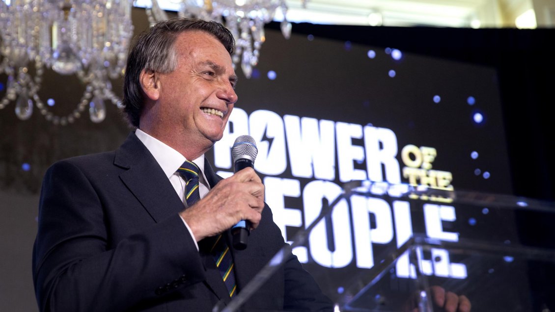 Senador de Florida defiende que Bolsonaro se quede 