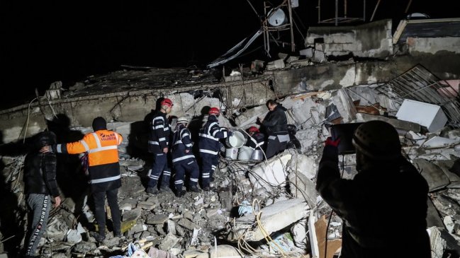  Más de 4.300 muertos en Turquía y Siria por los devastadores terremotos  