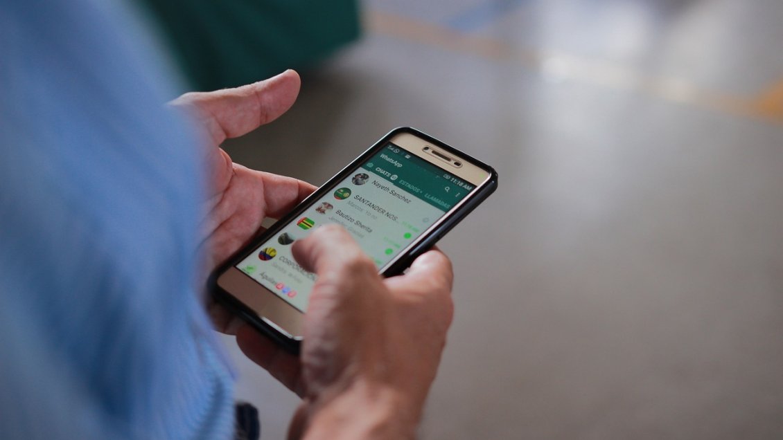 Corte ordena nuevo juicio contra hombre que fue absuelto tras acosar a su expareja por whatsapp