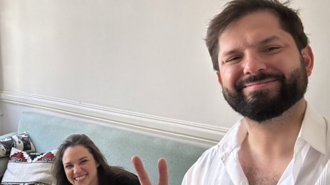 Presidente Boric agradeció saludos de cumpleaños: Dentro de todo lo que ha pasado, fue lindo recibir cariño