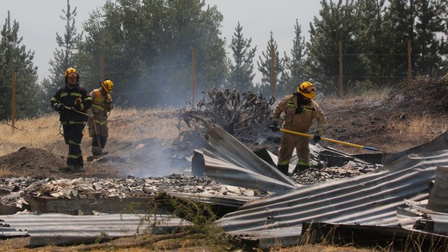 Gobierno aprueba primera nómina de damnificados por incendios que recibirán el Bono de Recuperación