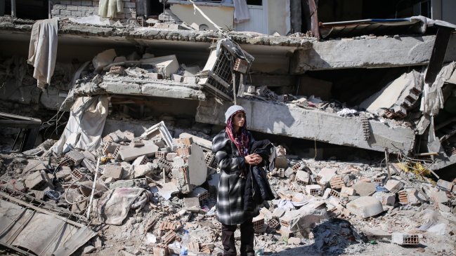  Siria abre dos cruces más en zona rebelde para llevar ayuda a damnificados por el terremoto  