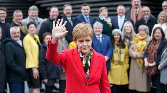  Nicola Sturgeon anuncia su dimisión como ministra principal de Escocia  
