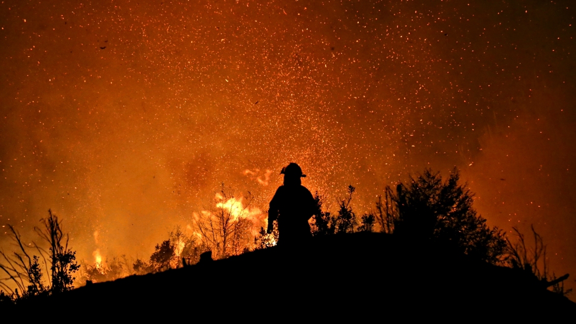Abuela y nieto sufrieron quemaduras graves durante incendio en Teodoro Schmidt