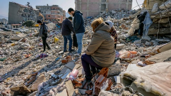 A 13 días del terremoto en Turquía, rescatan a una familia y hallan muerto a exfutbolista del Chelsea