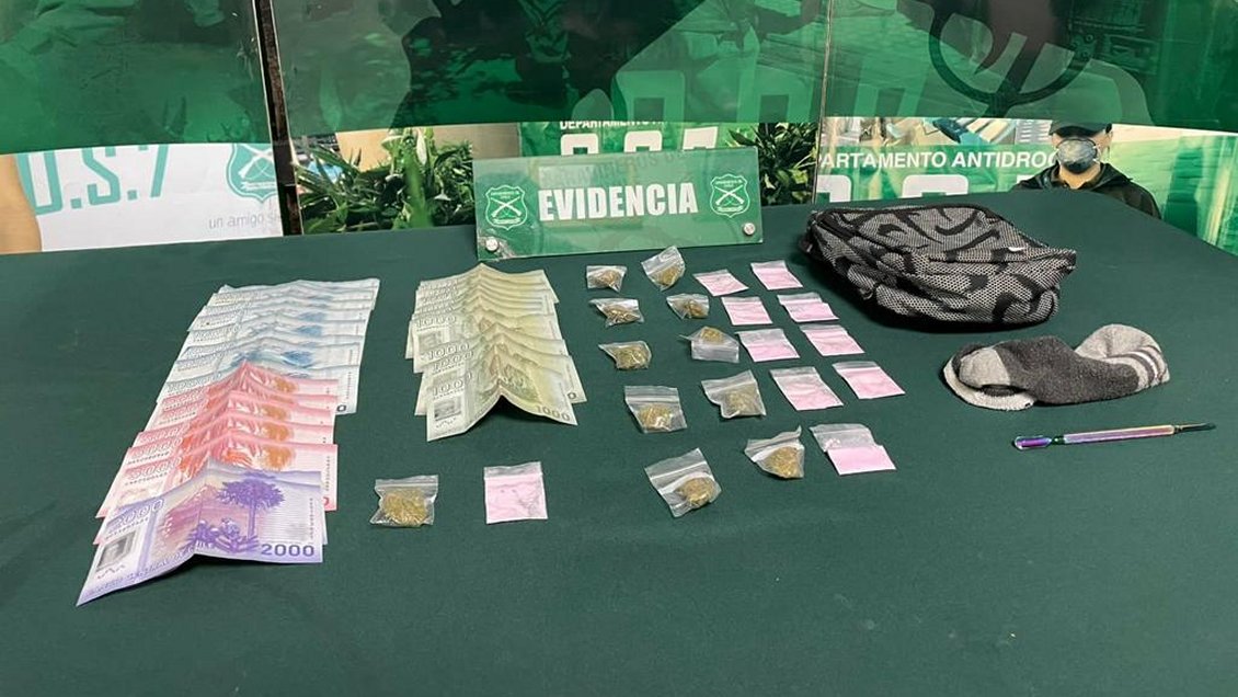 Carabineros detuvo a dos personas por venta de droga cerca de la Quinta Vergara
