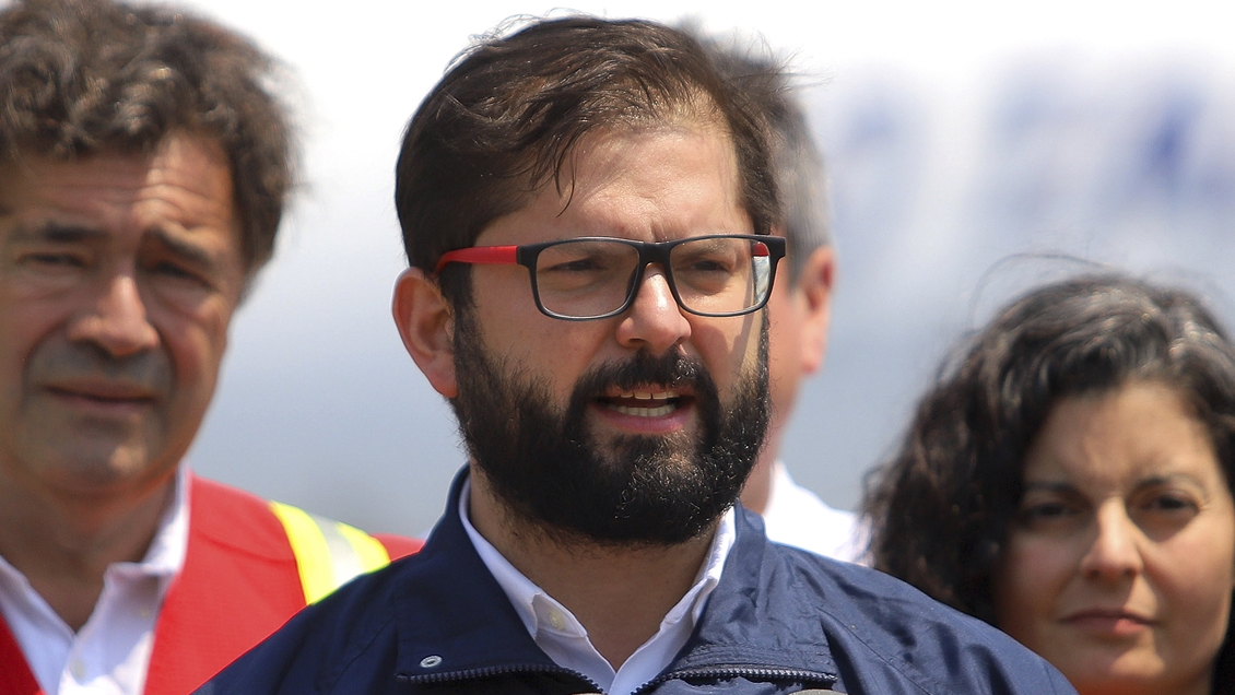 Boric designará a director de Senapred después del combate a los incendios