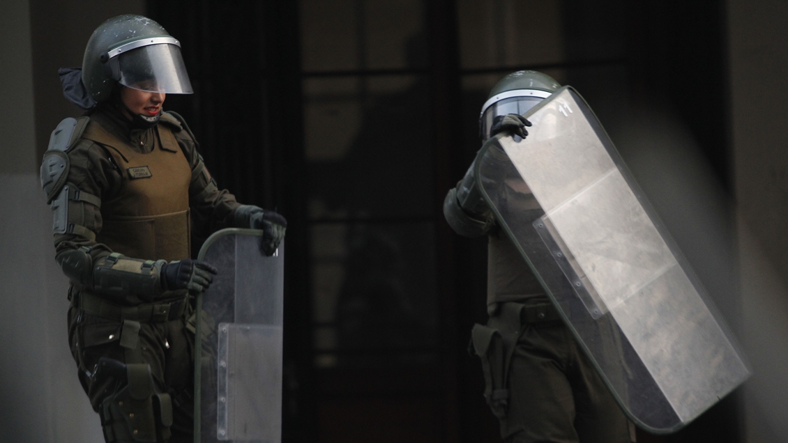 Carabineros desplegará cerca de 70% de contingente femenino para el 8M en Santiago