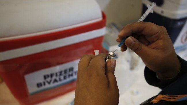 Minsal: Casos nuevos de Covid-19 aumentaron 25,9% en la última semana